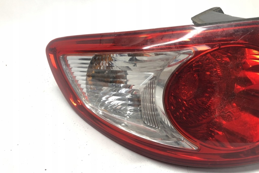 фото №8, Лампа левая задняя hyundai santa fé ii cm 924012b000 2.2l дизель 114kw 2007