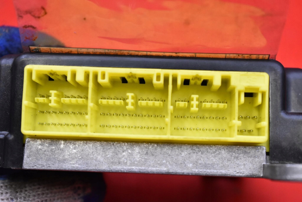 Модуль датчик подушка безопасности подушек 98820-3zl0a nissan pulsar c13 14-18 Киев