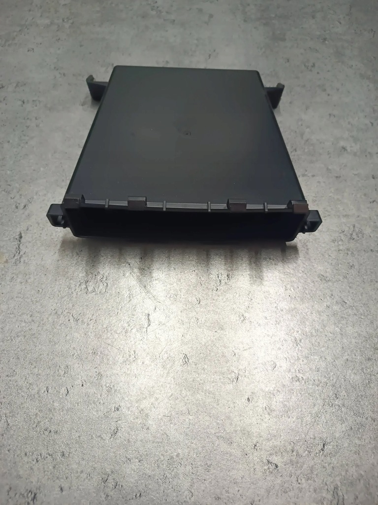 фото №1, Bmw x5 f15 бардачок