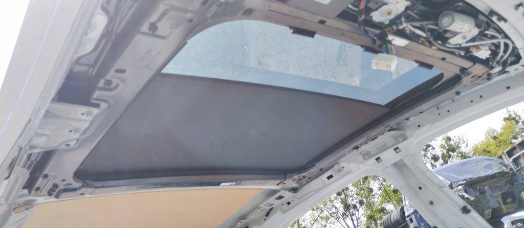 фото №10, Дах люк панорама mercedes a klasa w177 amg hb 149 polarweiss