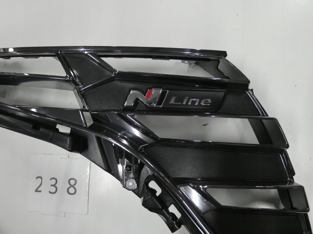 Решітка бампера, рамка фари передньої hyundai tucson iv n- line 238. Оригінал