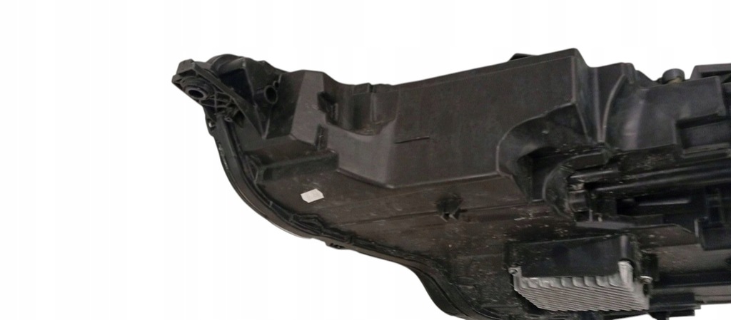 фото №8, Audi a3 8y 2020- лампа права передня full led 8y0941034