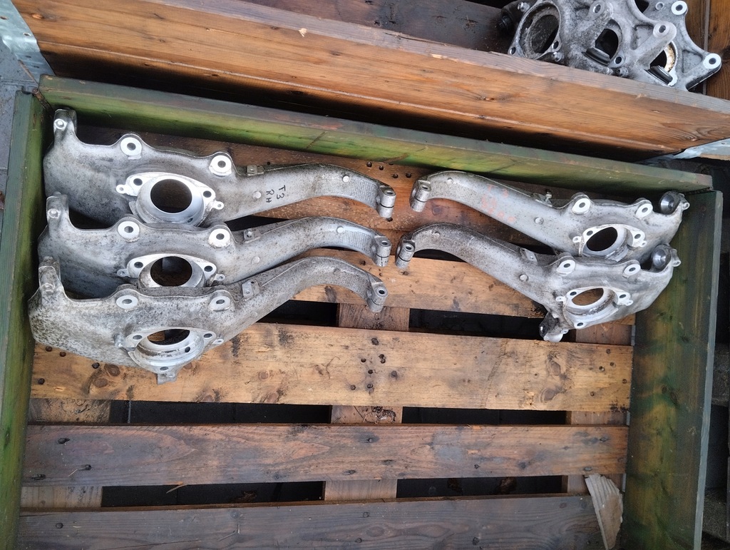 фото №1, Tesla 3 поворотний кулак перед ліва права awd rwd