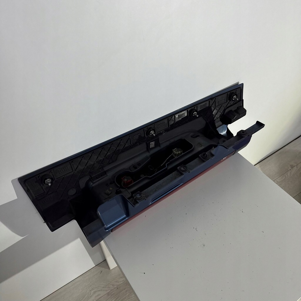 фото №9, Лампа правий задня права задня opel vivaro renault traffic iii 3 265a13908r