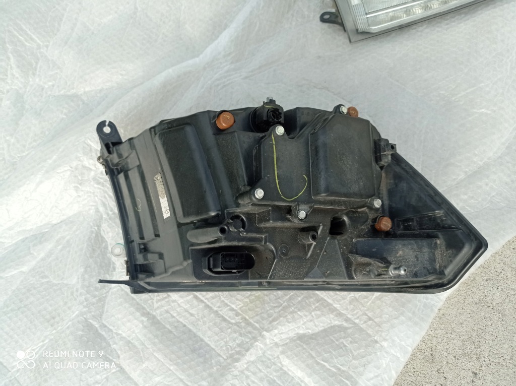 Dodge ram 13- фара фара led левая правый  оригинал. в Украине