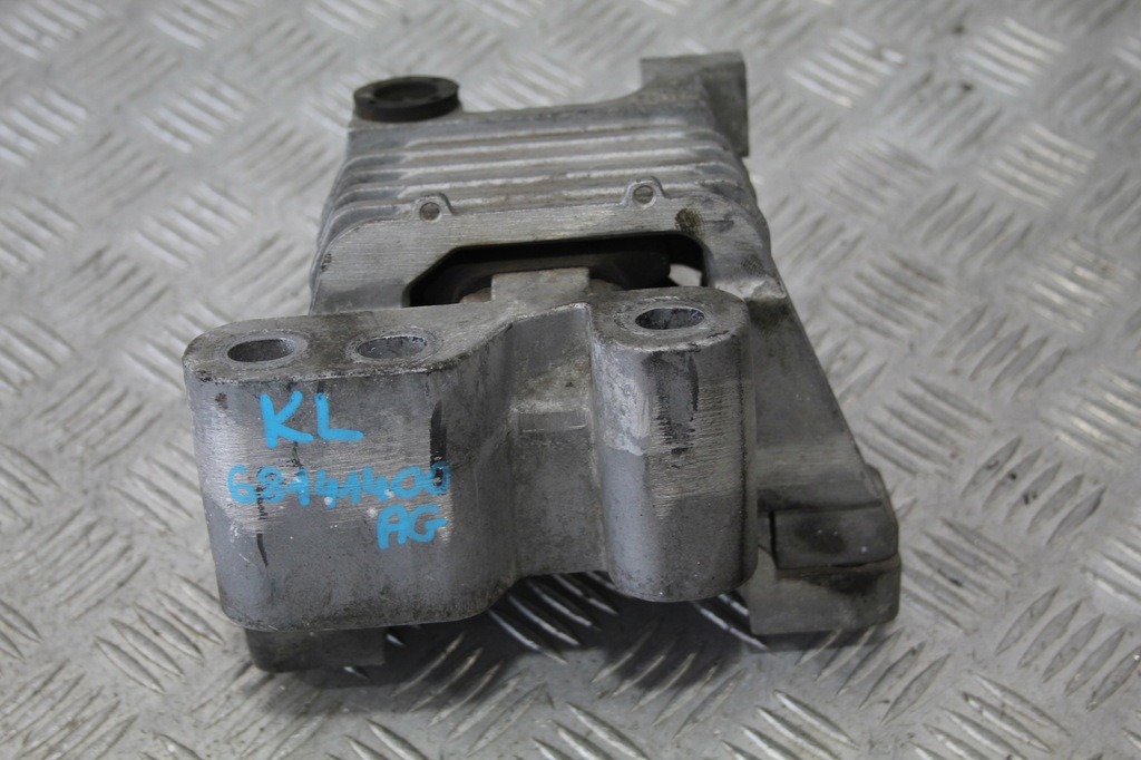 фото №1, Кронштейн кронштейн двигуна jeep cherokee kl