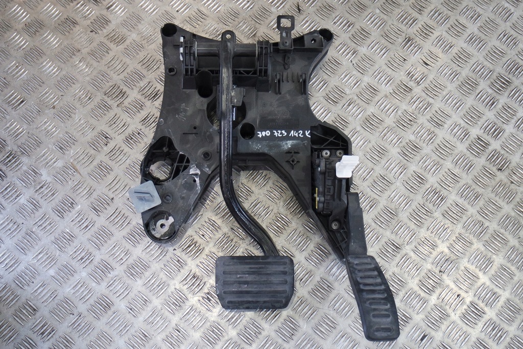 фото №1, Педаль педали porsche cayenne 7p5 lift 7p0723142k