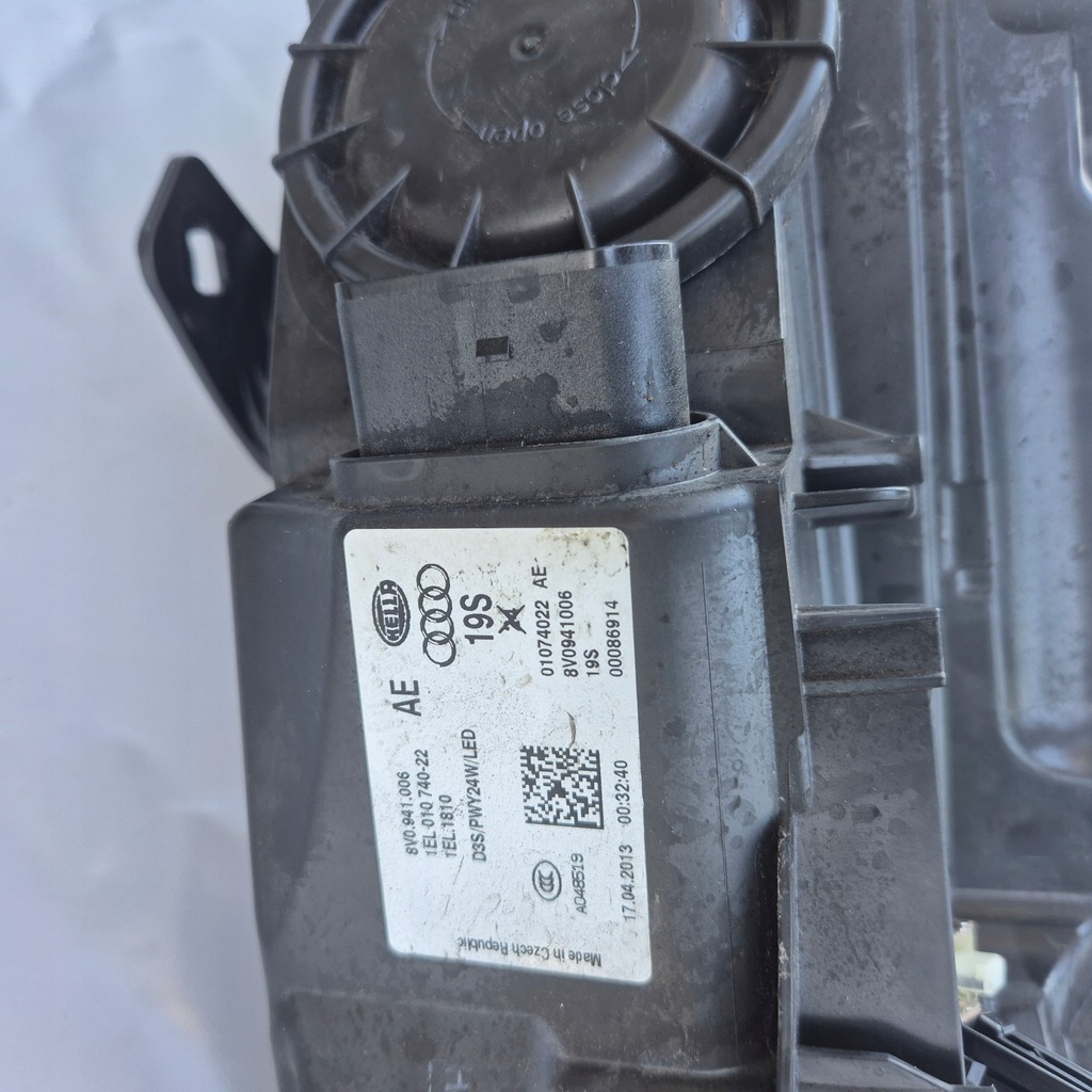 фото №9, Audi a3 8v 8v0 13-16 лампа bi ксенон ліва лівий перед передня 8v0941005