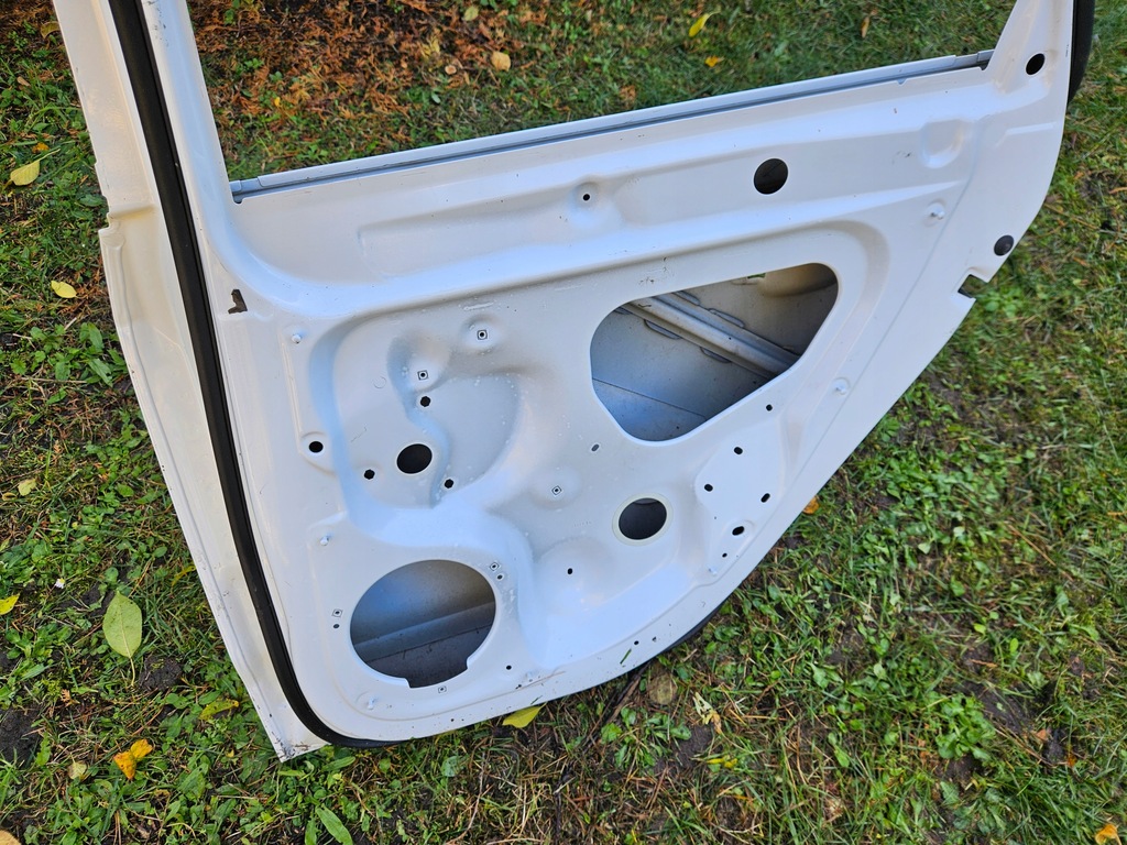 фото №13, Двері правий задня audi a3 8v sportback