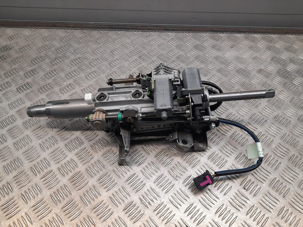 фото №10, Audi a6 s6 c7 4g 4g0419506al колонки рулевые