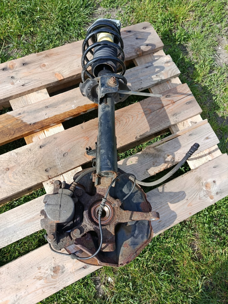 Поворотний кулак ступиця підвіска ліва перед mercedes benz a w169 1,5 Зі Шроту