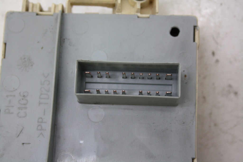 фото №10, Коробка предохранителей alfa romeo gt 1,9 jtd 46558758