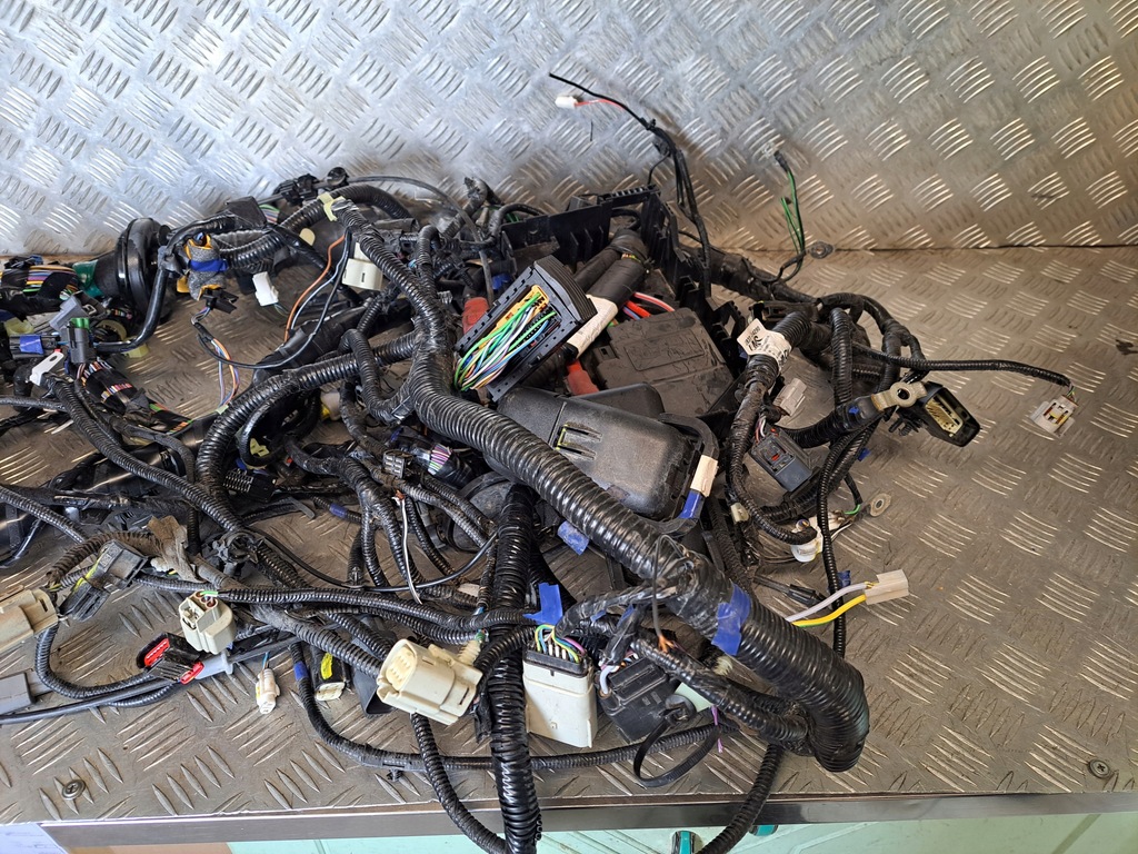 фото №14, Ford ranger 2019 r 3.2 tdci електропроводка відсік двигуна