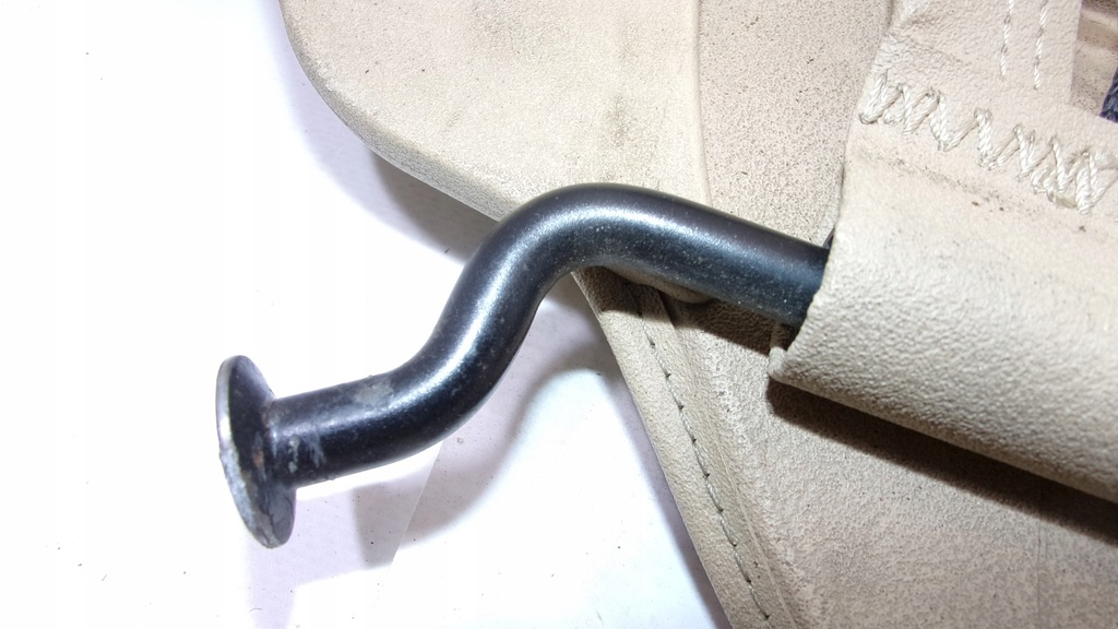 фото №10, Шторка багажника mercedes w203 a2038600175