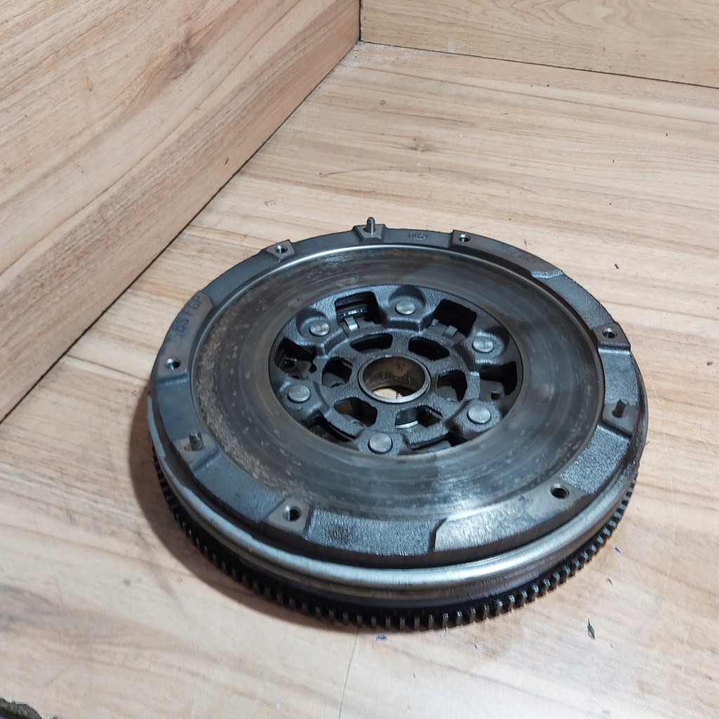 фото №4, Сцепление двухмассовый маховик signum 2.2 16v 55350579 9126539