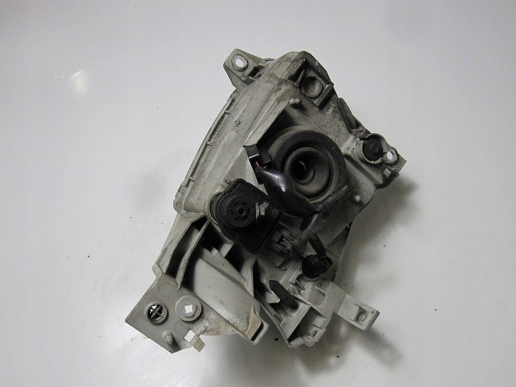 фото №6, Лампа передняя правая mazda mpv ii 2000r