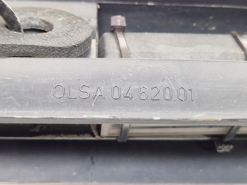 Iveco daily 06-14 молдинг накладка освещение дверь задний 0462001 1p Киев