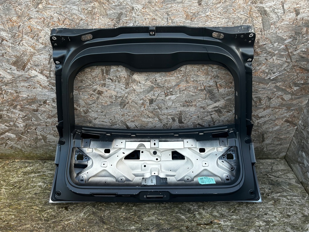 фото №9, Land rover velar крышка багажника задняя задняя