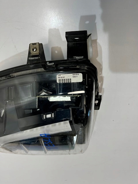 фото №3, Tesla x противотуманная фара led правый drl ece up-level eu