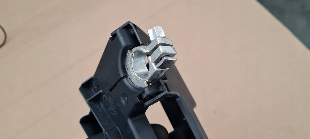 фото №9, A6 c8 4k распределитель тока клемма 4k0915459b a7 4k