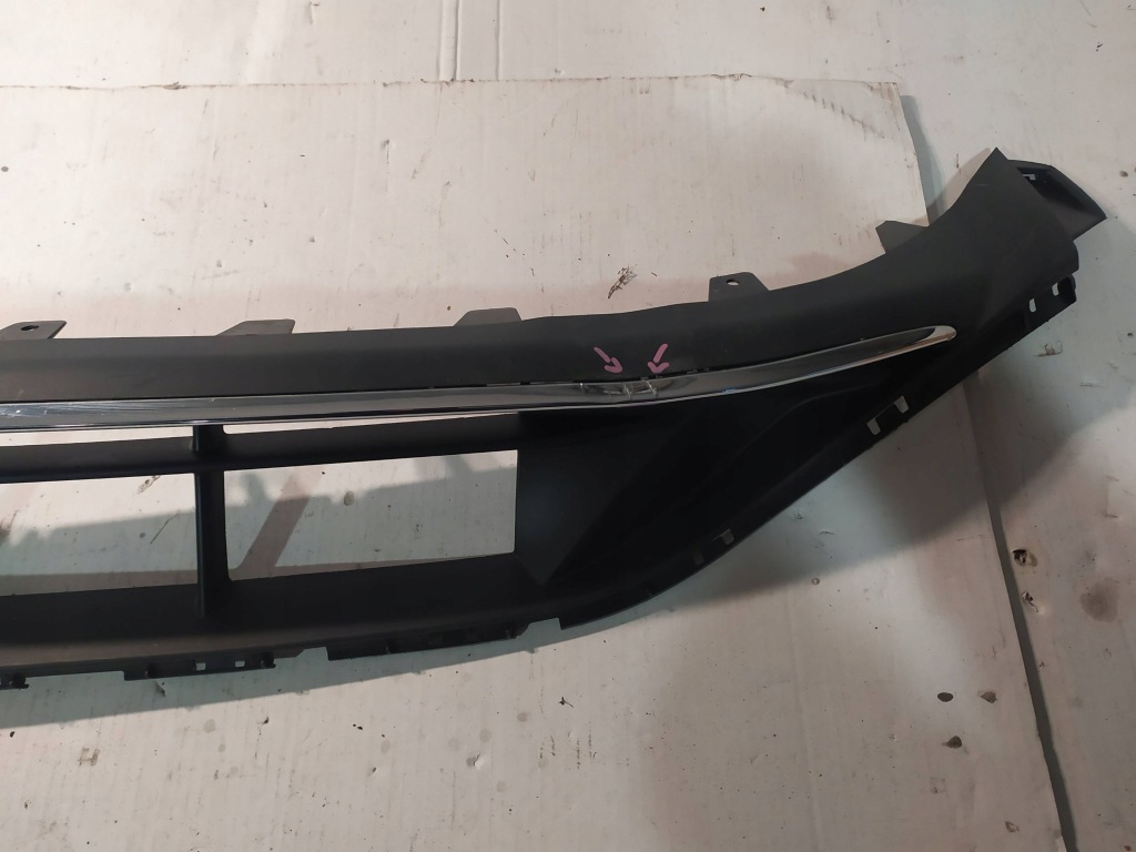 фото №6, Накладка спойлер решётка mercedes gla w247