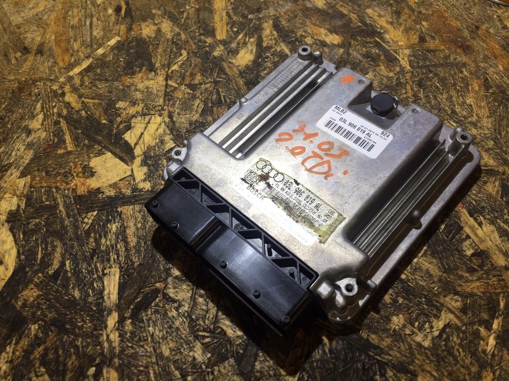 фото №7, A4 b8 a5 8t бортовий комп'ютер блок керування двигуна 03l906016al