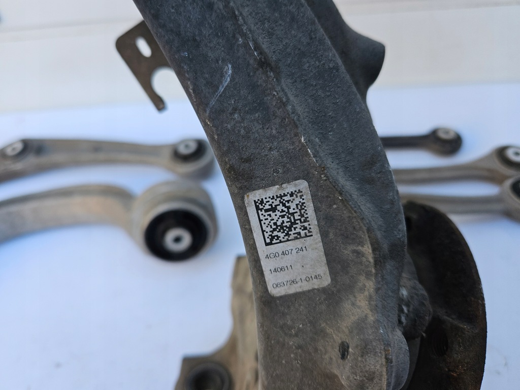 фото №15, Поворотный кулак левая передняя левая перед audi a6 c7 4g a7 a4 b8 lift рычаги kpl