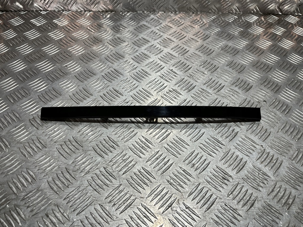 фото №1, Молдинг бампера перед hyundai ioniq 6 22-