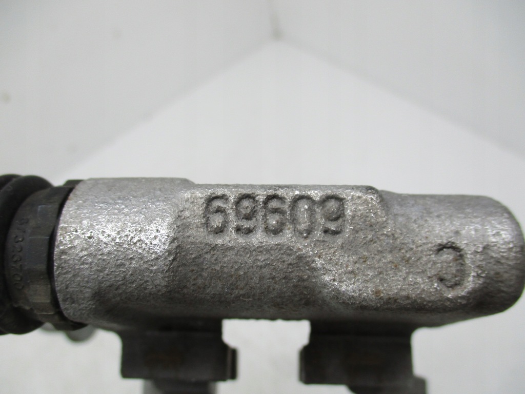 фото №8, Peugeot 208 2 2008 19- скоба супорт заднього задня 69609 trw