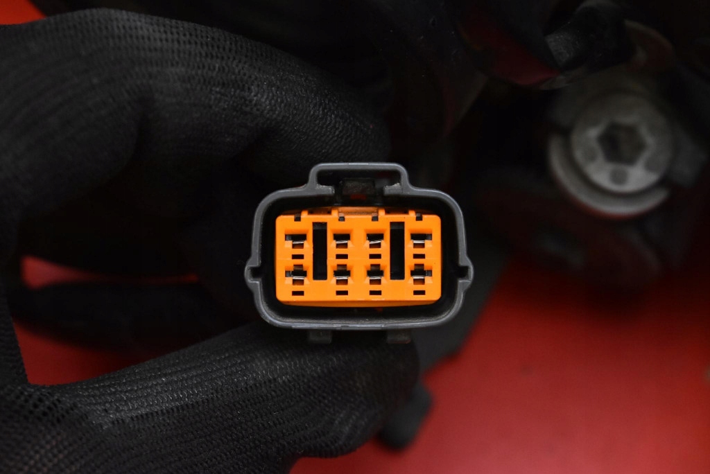 фото №7, Фара правий лампа перед eu mazda 2 ii dy 03-05