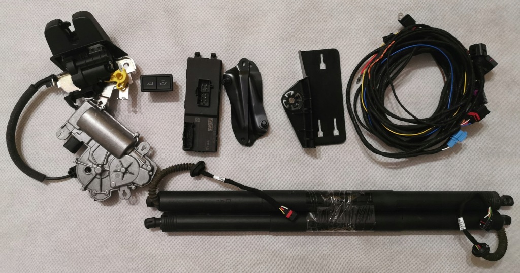 фото №1, Vw arteon электрическая крышка багажника монтаж