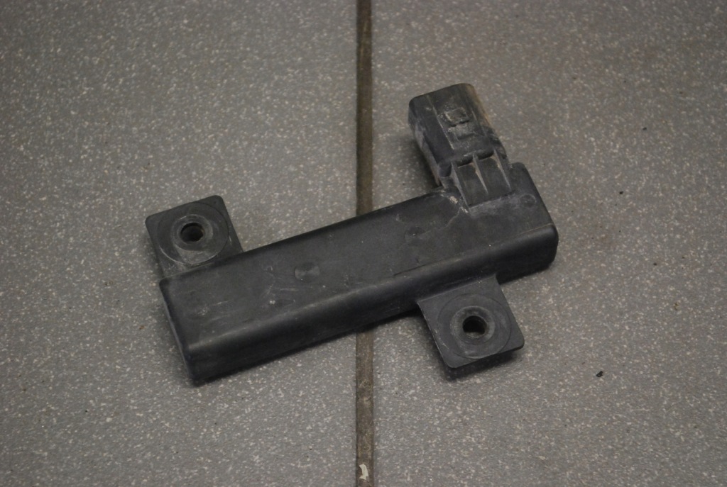 фото №1, Антенна kessy audi a8 d3 3d0909133e