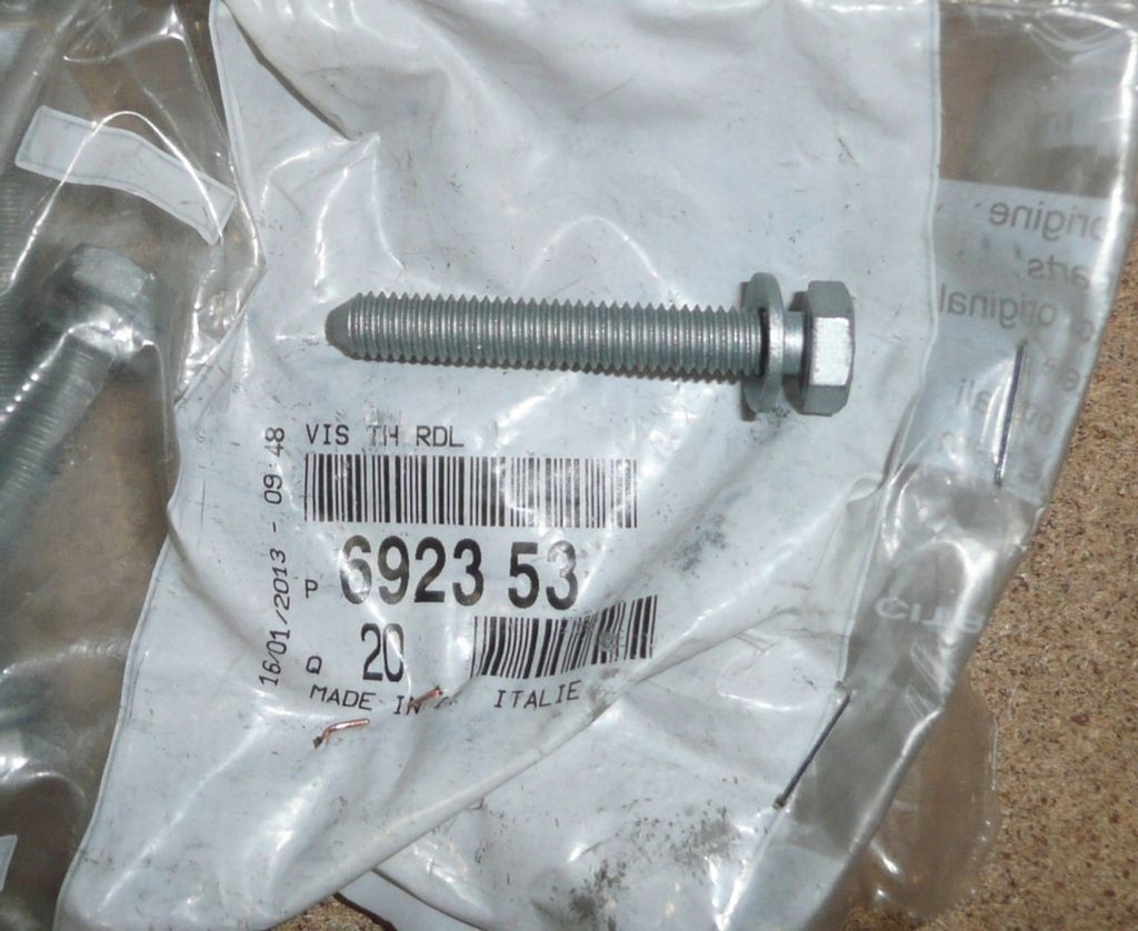 фото №1, Болт корпус фільтра pow.c c4 cactus 6923.53 af