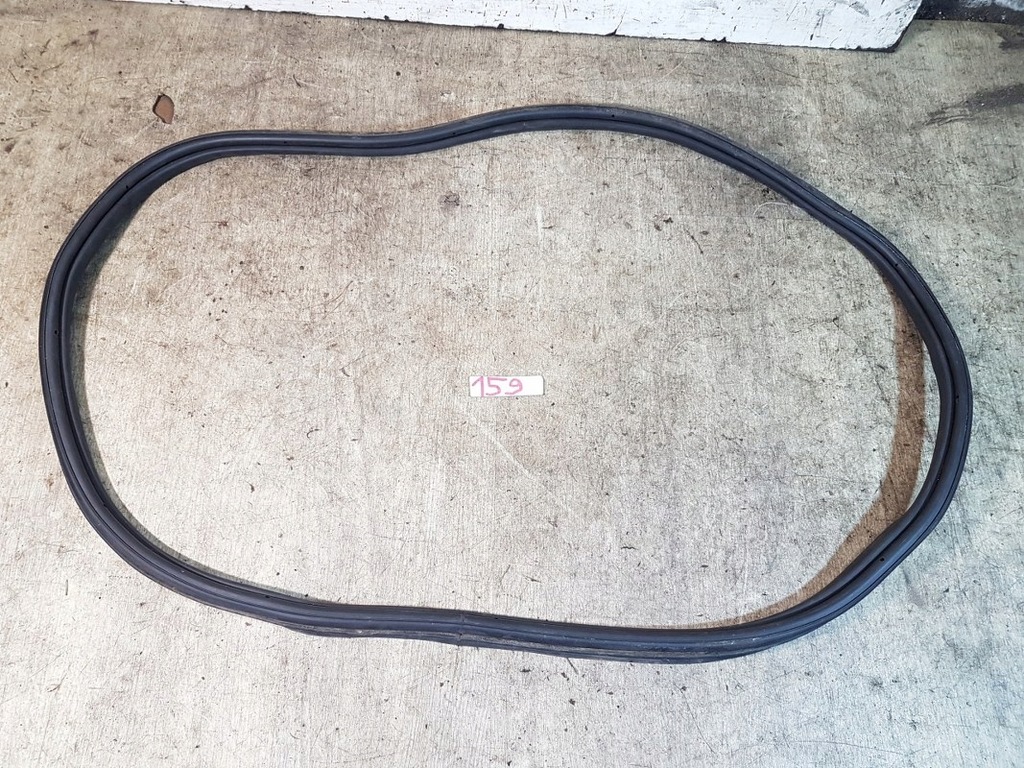 фото №1, Прокладка крышки задняя багажника alfa romeo 159 sedan