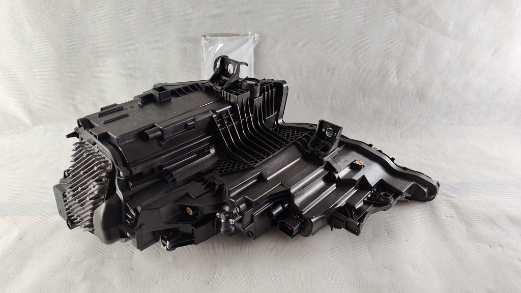 фото №11, Audi q8 lift laser правий лампа права 4m8 full led 4m8941086d