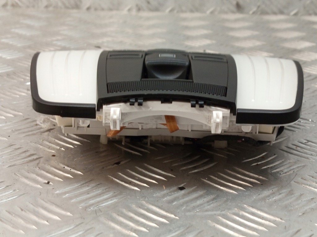 фото №14, Mercedes w212 лампа потолочный освещение кабины a0009054903