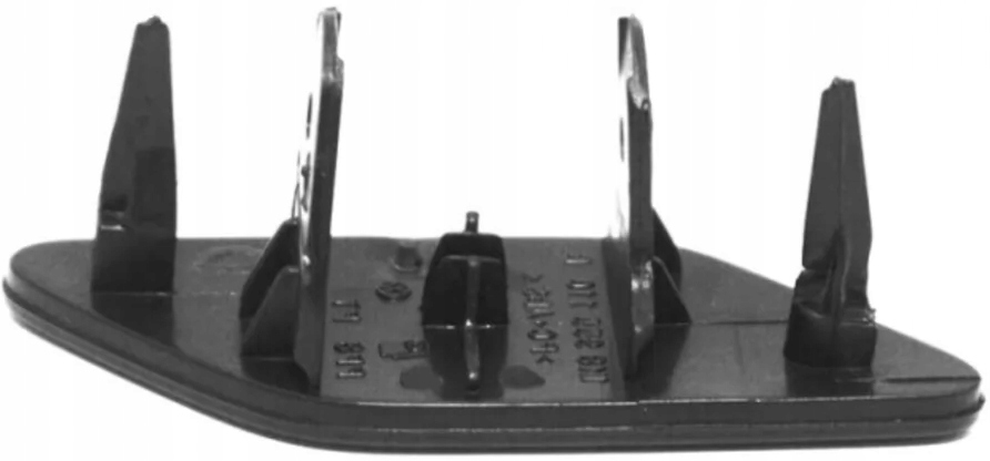 фото №2, Заглушка распылителя левая vw scirocco r-line