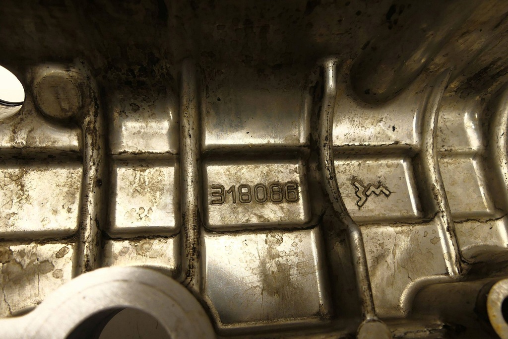 фото №7, Maserati levante ghibli iii 3.0 v6 m156d крышка клапанов левая