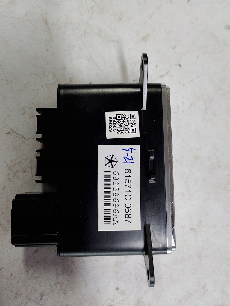 фото №6, Jeep port роз'єм usb aux 68258696aa europa