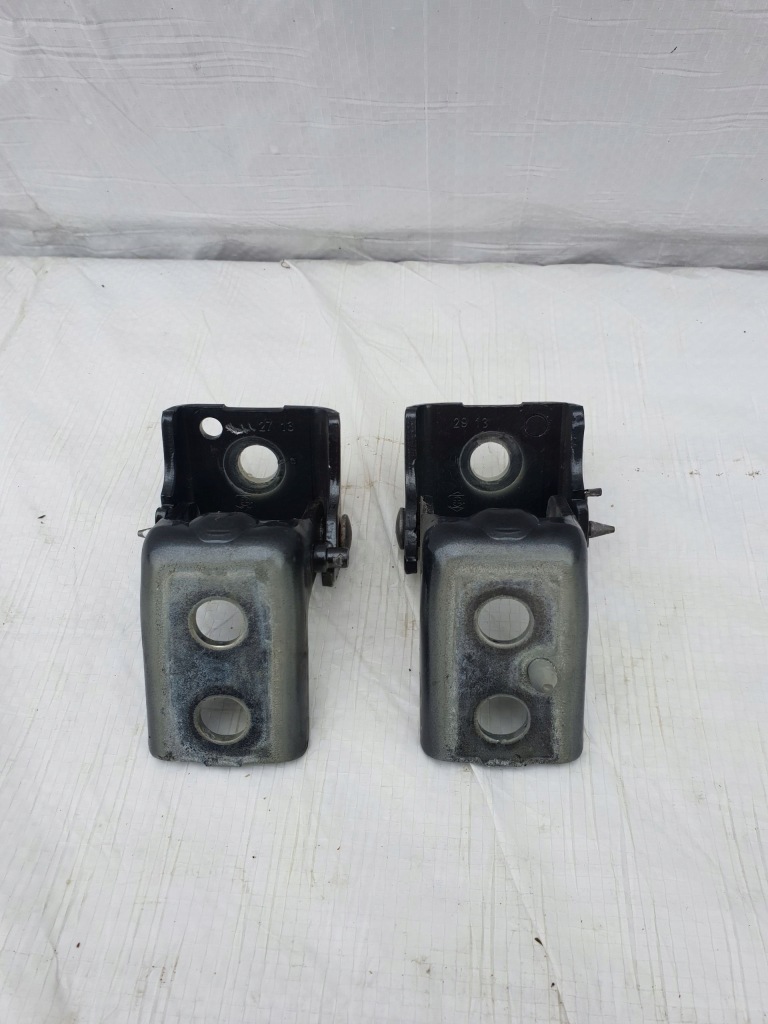 фото №1, Citroen c4 picasso ii 14-19 петли дверь правый перед