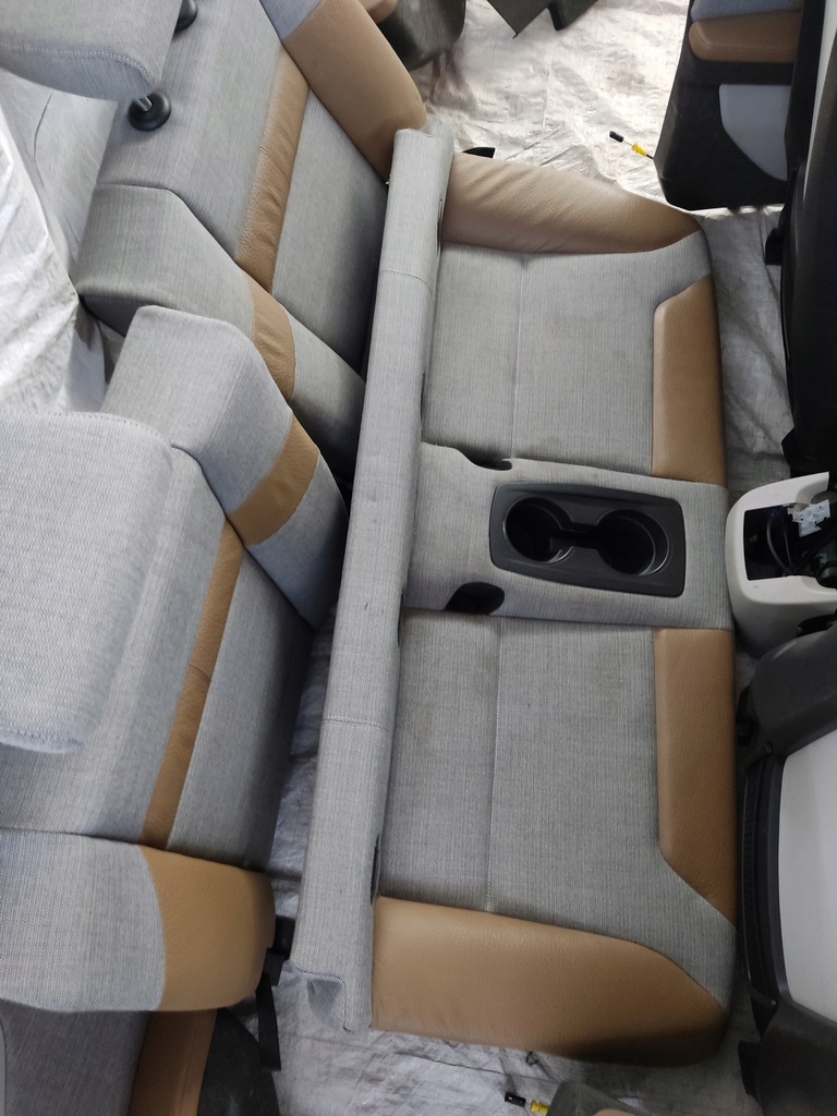 фото №5, Bmw i3 i01 салон сиденья подогрев заднее сиденье туннель обивка solaric cassia