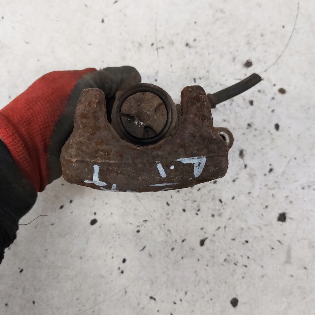 фото №10, Smart forfour суппорт тормозной левый задняя чугунный