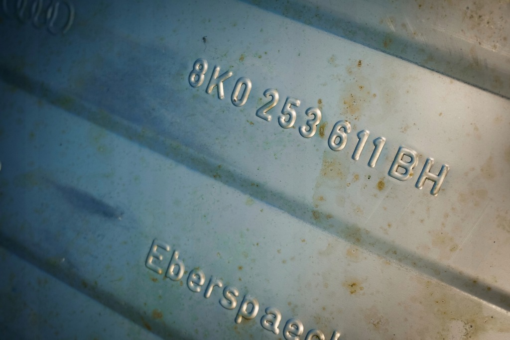 фото №12, Вихлоп гасник audi a5 8t spb 2.0tdi 8t0253078dj