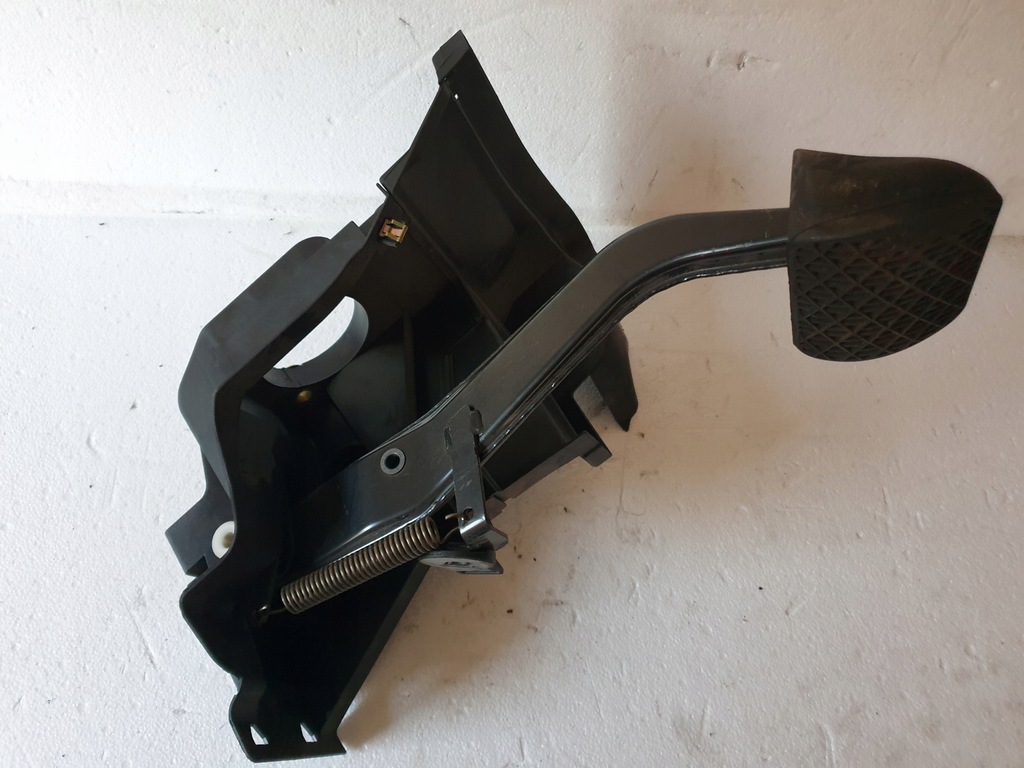 фото №7, Педаль тормоза автоматическая коробка передач mercedes w203 a2036891808