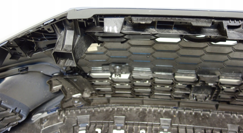 фото №14, Audi a3 s-line 2020- 8y0853651b pod pdc омыватель бампер перед передний