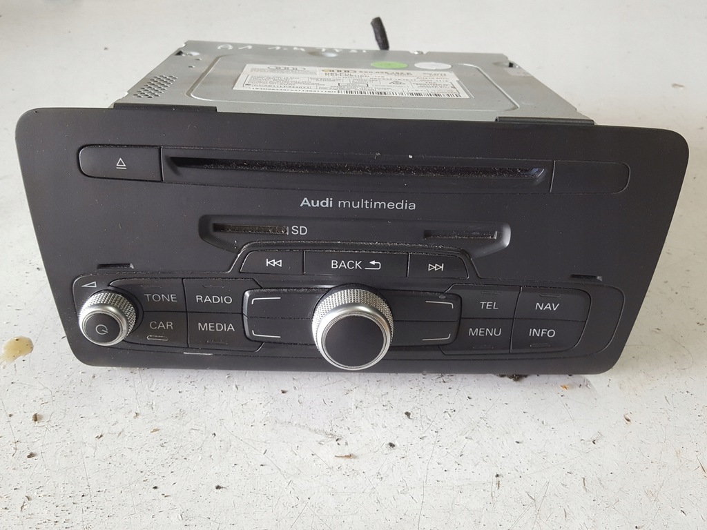 фото №1, Audi a1 8x 10-14r радио навигация 8x0035183e