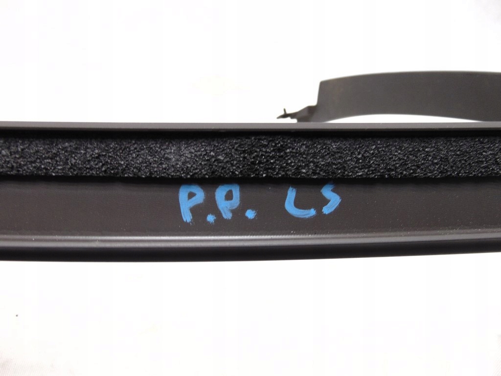 фото №5, Рамка молдинг дверь перед правый 67663-50040 lexus ls iv ls460 ls600h 06-