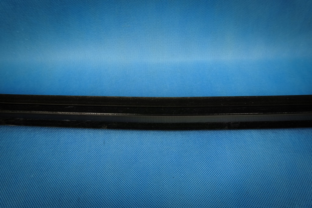 фото №8, Молдинг ущільнювач двері задня правий piano audi a8 s8 4h 4h0853764f t94