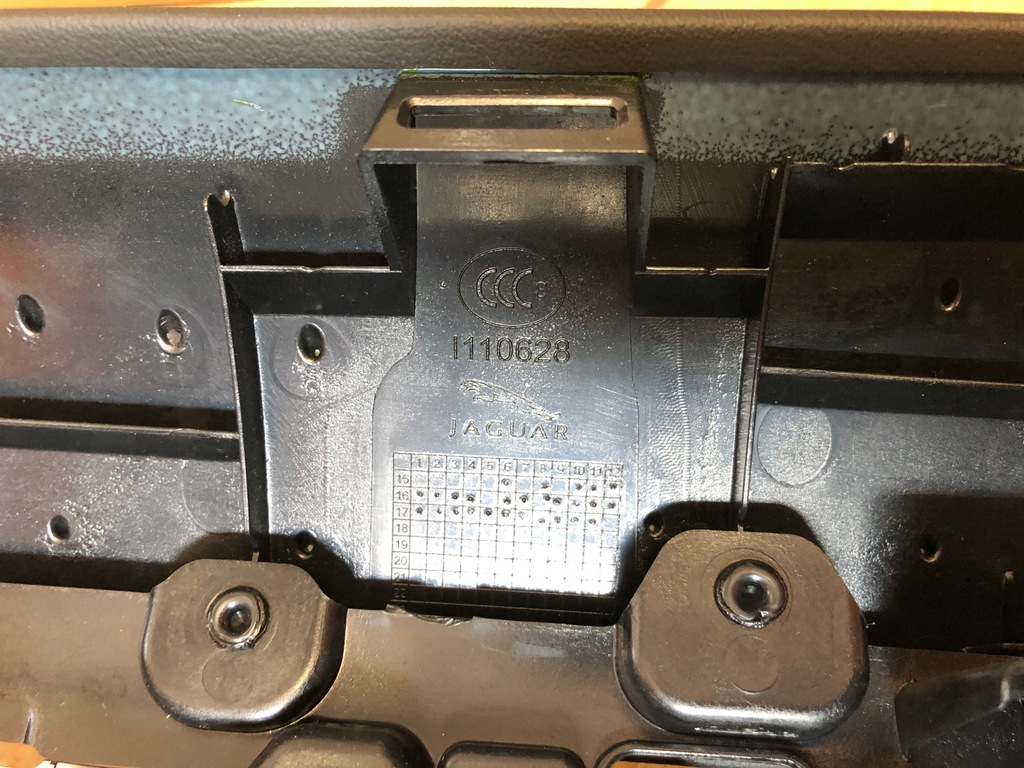 фото №9, Jaguar f-pace обшивка левый задняя hk83-20987-acw