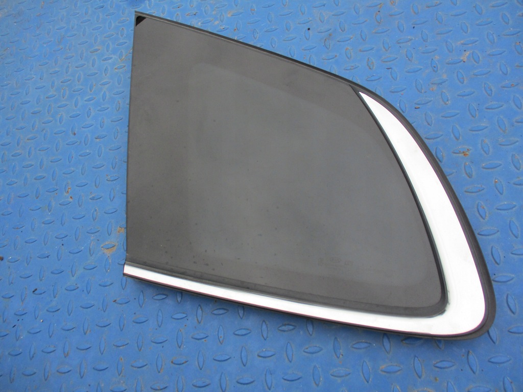 фото №1, Стекло левая задняя кузовная carens iv 17r